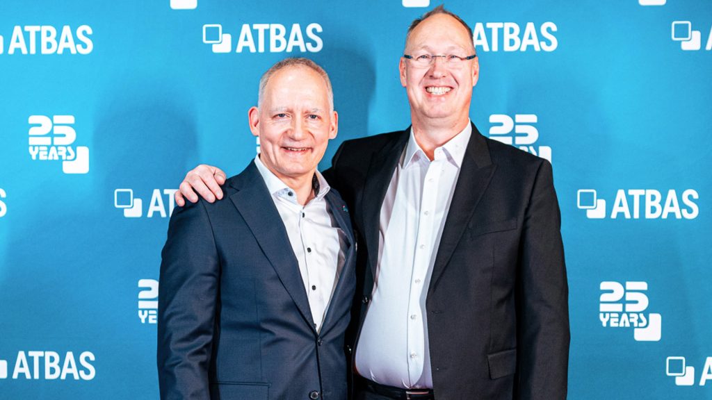 ATBAS 25 Jahre Firmenjubiläum Geschäftsführer Gerd Singer und Gesellschafter Sylvio Röthig